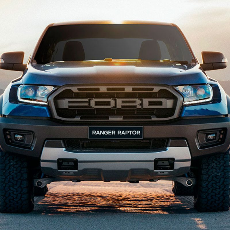 far-nueva-ranger-raptor-trigger-over-atardecer